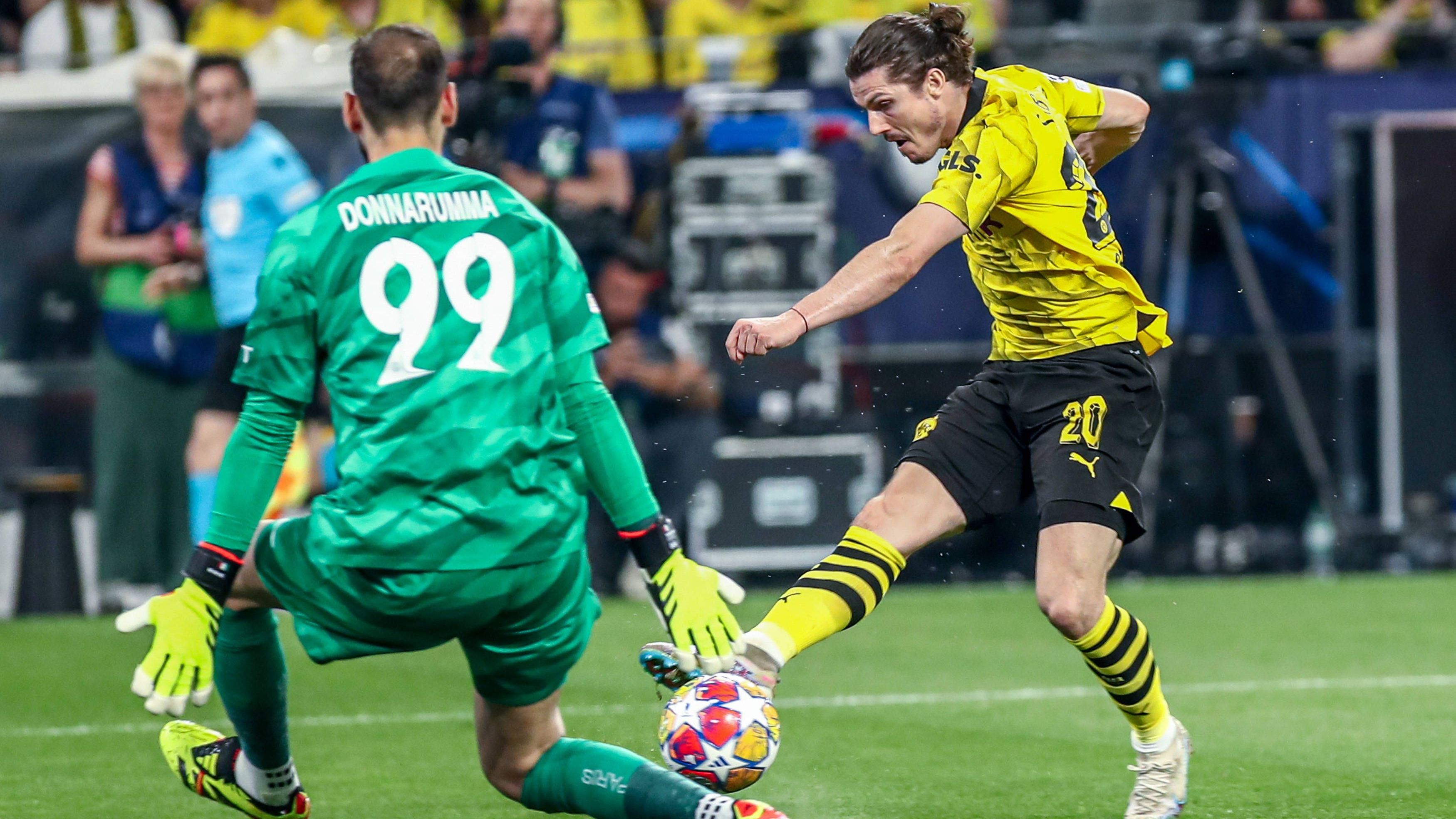 <strong>Le Monde (Frankreich)</strong><br>PSG zerschellt im Hinspiel des Champions-League-Halbfinales auf die 'gelbe Wand' von Borussia Dortmund Nach der 0:1-Niederlage gegen den BVB am Mittwochabend im aufgeladenen Signal-Iduna-Park hat der Hauptstadtclub keinen Platz mehr, im Rückspiel Fehler zu machen, wenn er London und das Finale des Wettbewerbs am 1. Juni sehen will.