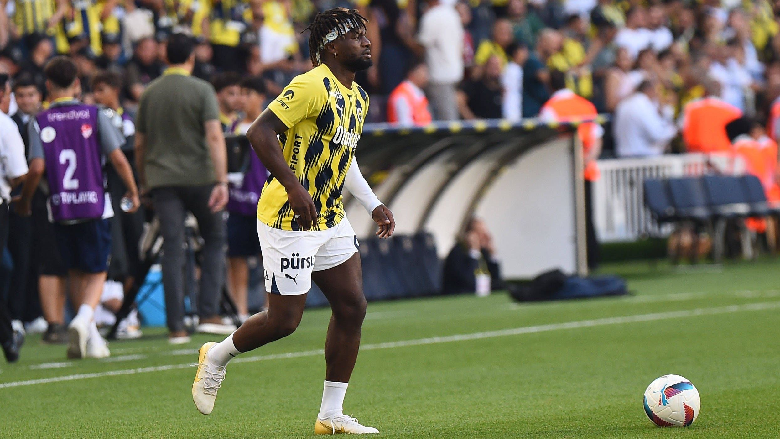 <strong>Platz 8 (geteilt): Allan-Saint Maximin (Fenerbahce Istanbul)</strong><br>Ausgeliehen von: Al Ahli SFC<br>Marktwert: 18 Millionen Euro