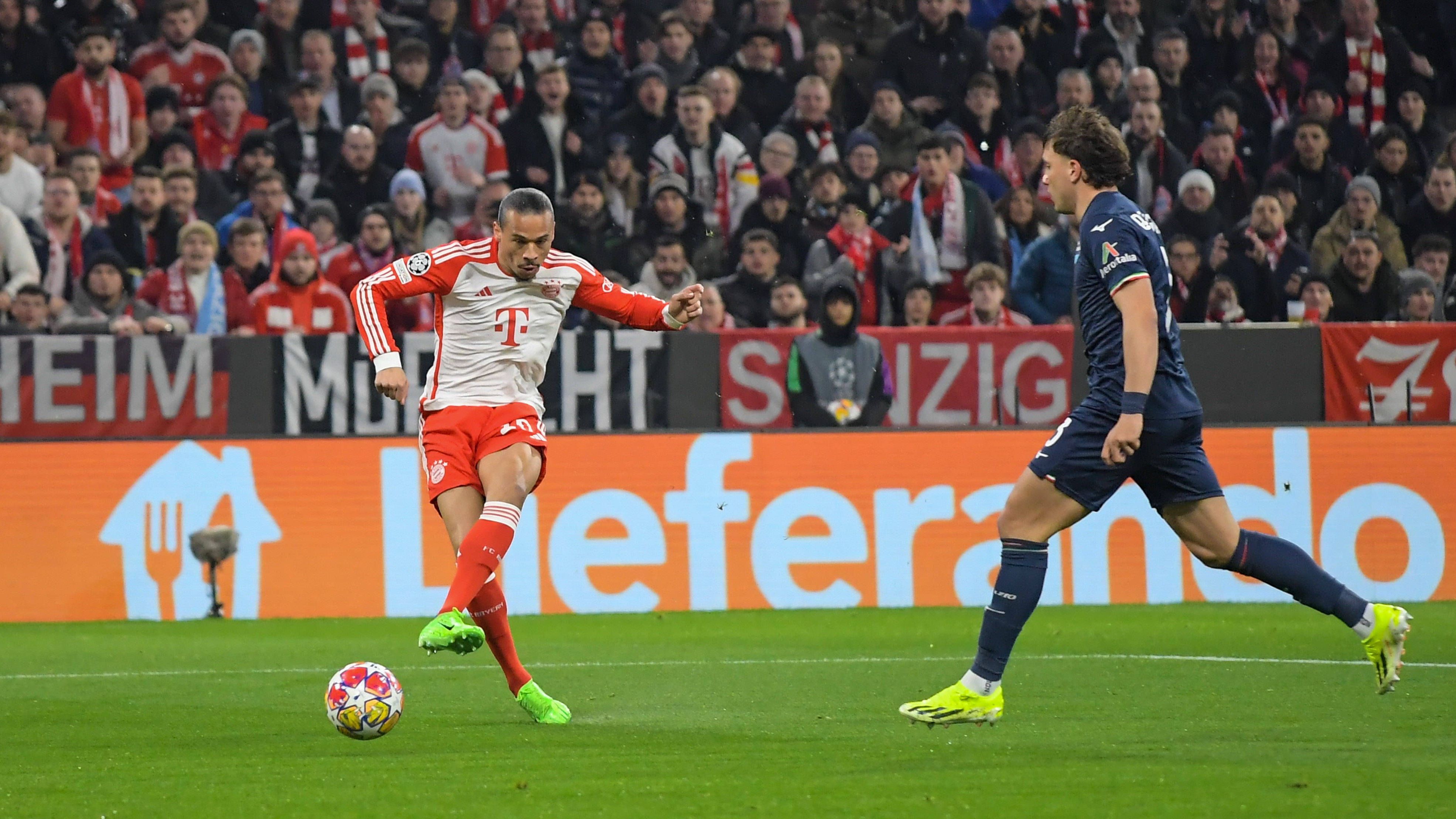 <strong>Leroy Sane</strong><br>Der Nationalspieler kehrt nach seinen Patellasehnen-Problemen ins Team zurück. Hat die erste Chance (6.), schießt aber aus guter Position direkt auf Provedel. Auch danach an vielen Angriffen beteiligt und mit etwas Pech im Abschluss. Leitet mit einem Schlenzer vom Strafraumeck, den Provedel nur abklatschen kann, das 3:0 ein. Erhält Szenenapplaus, weil er auch hinten aushilft. <em><strong>ran</strong></em>-Note: 2