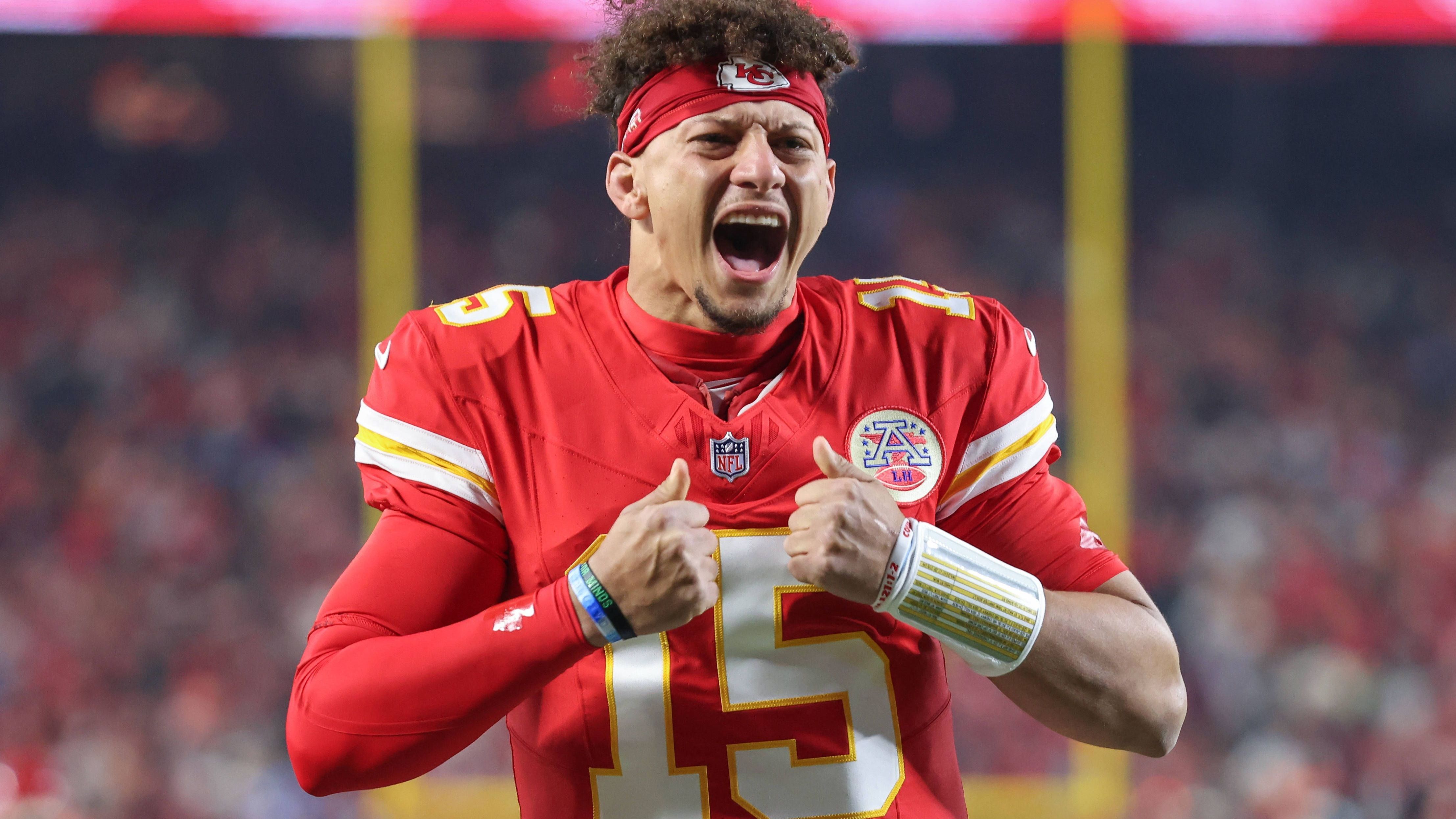 <strong>Kansas City Chiefs</strong><br>• Starter: Patrick Mahomes (im Bild)<br>• Backup: Carson Wentz