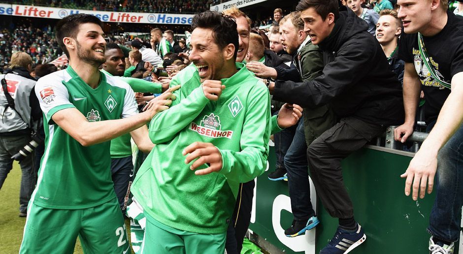 
                <strong>30. Spieltag: Claudio Pizarro</strong><br>
                30. Spieltag: Claudio Pizarro (37) ist alleiniger Rekord-Torschütze von Werder Bremen. Der peruanische Nationalspieler erzielt mit dem zwischenzeitlichen 1:0 gegen den VfL Wolfsburg sein 102. Bundesliga-Tor (184 Ligaspiele) für die Grün-Weißen. Damit überflügelt Pizarro den heutigen Aufsichtsrats-Chef Marco Bode (101 Treffer).
              