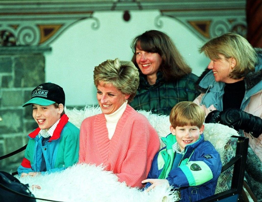 Diana und ihr zwei Söhne William (links) und Harry.