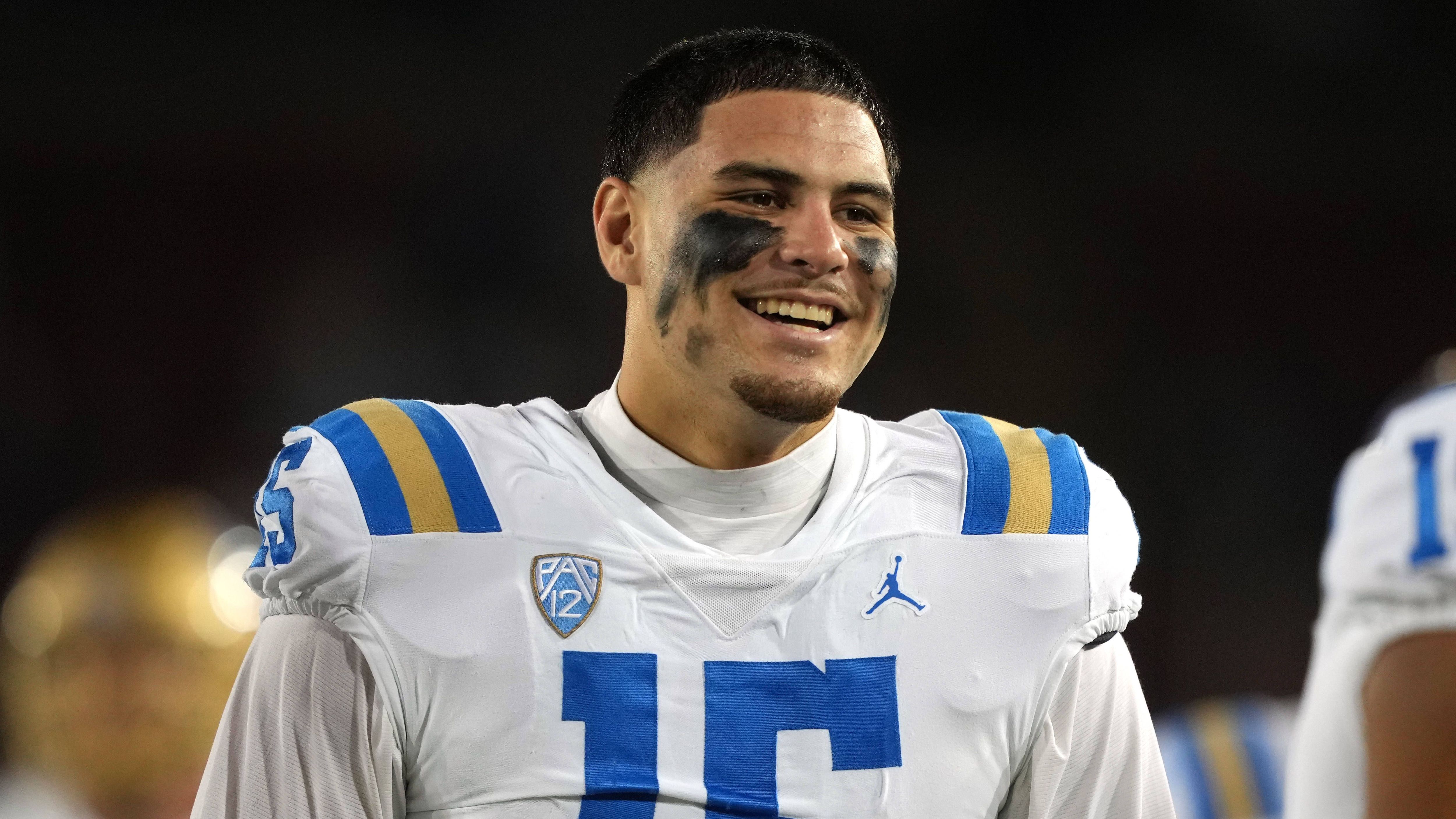 <strong>Laiatu Latu (Defensive End, UCLA)<br></strong>Abgesehen von Verse ist Laiatu Latu der vermutlich beste Defensive End bei der kommenden Talente-Wahl. Vom College-Level, wo er seit 2022 für die UCLA Bruins aktiv war, verabschiedet er sich unter anderem mit dem Ted Hendricks Award für den besten DE der Saison.