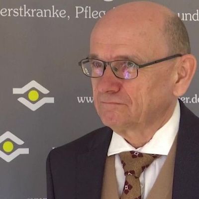 Eugen Brysch, Vorstand der Deutschen Stiftung Patientenschutz, wirft der Ampel-Koalition vor, die geplante Corona-Aufarbeitung zu einem "Trauerspiel" zu machen.