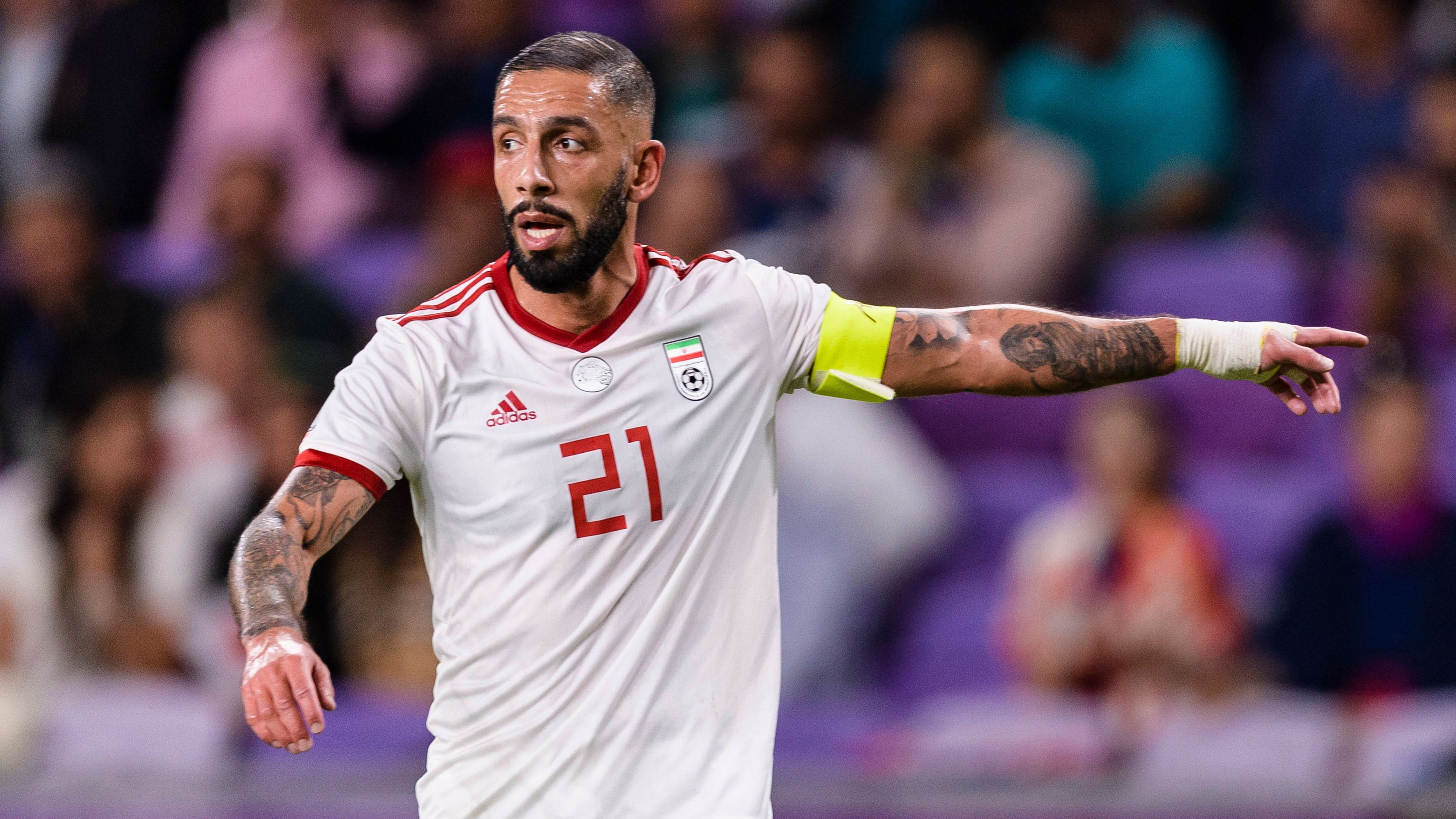 <strong>Ashkan Dejagah (vereinslos)</strong><br>Nachdem Ashkan Dejagah seit Sommer 2023 vereinslos war, beendet der 59-malige iranische Nationalspieler seine Karriere. Aus der Jugend von Hertha BSC stammend, startete er seine Laufbahn beim Hauptstadtklub, bevor es zum VfL Wolfsburg ging. In der Folge spielte er unter anderem beim FC Fulham und Nottingham Forest. Am Ende stehen 476 Spiele und 130 Torbeteiligungen zu Buche.