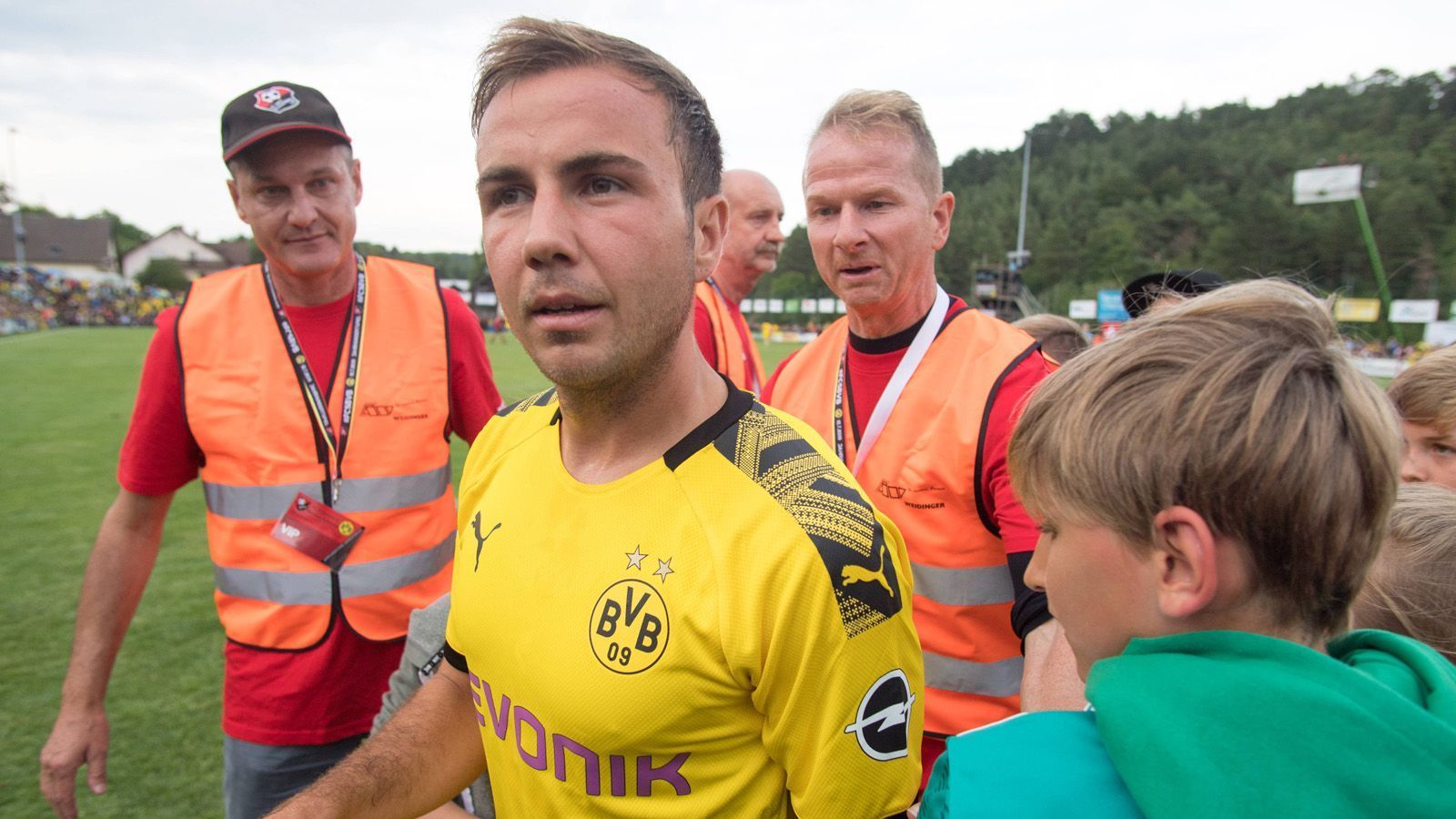 
                <strong>Mario Götze</strong><br>
                Sturm
              