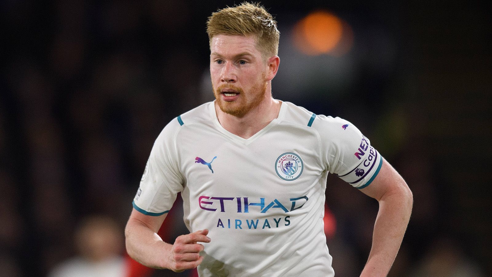 
                <strong>Platz 8: Kevin De Bruyne (Manchester City) </strong><br>
                Jahresgehalt: 24.720.000 Euro
              