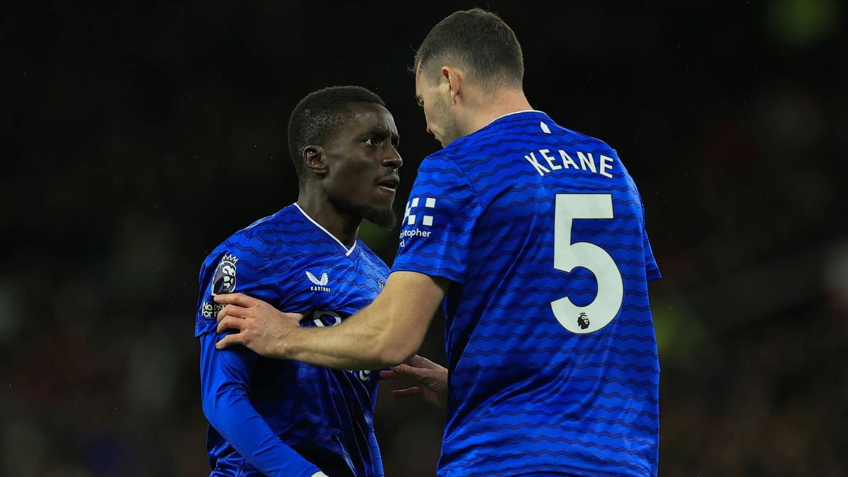 Gueye im Clinch mit Keane