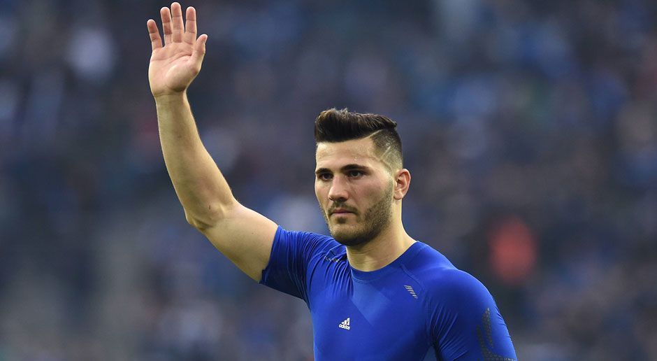 
                <strong>Sead Kolasinac </strong><br>
                Neuer Verein: FC ArsenalAlter Verein: FC Schalke 04Ablösesumme: ablösefrei
              