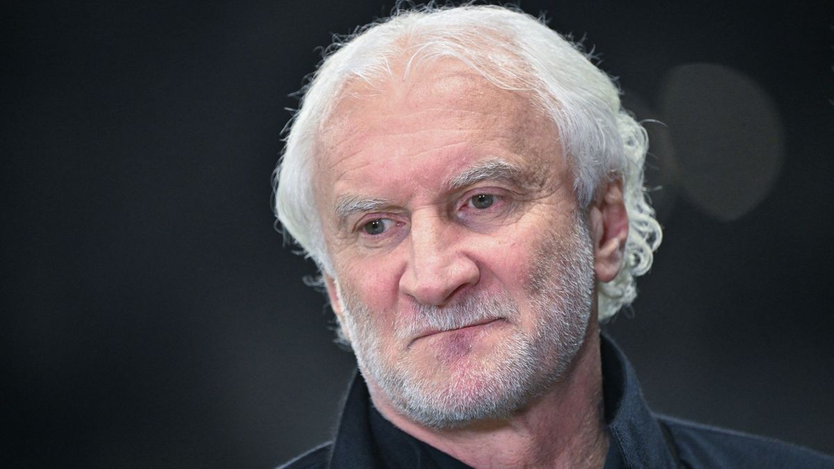 Trauert um Frank Mill: Rudi Völler