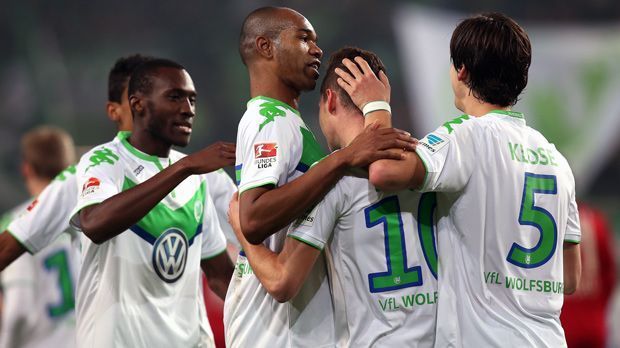
                <strong>VfL Wolfsburg</strong><br>
                Platz 11: VfL Wolfsburg. Durchschnittsalter: 25,6 Jahre. Jüngster Spieler: Ismail Azzaoui (17 Jahre). Ältester Spieler: Naldo (33 Jahre)
              