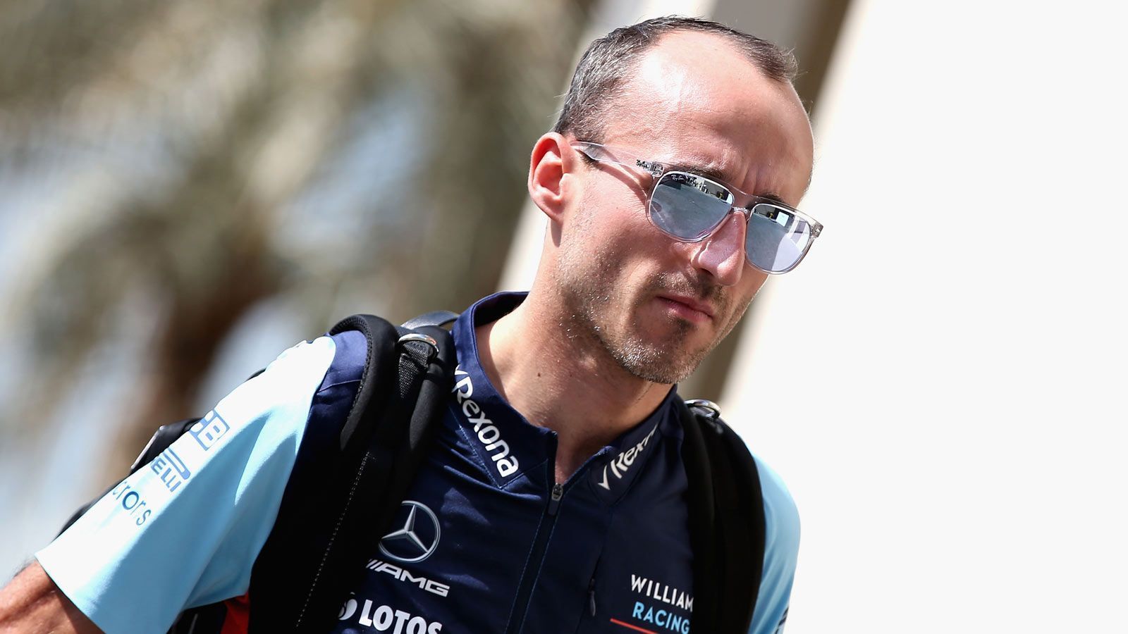 
                <strong>Robert Kubica (Williams)</strong><br>
                ... Robert Kubica! Der Pole feiert seine Rückkehr in die Formel 1. Nach acht Jahren Abstinenz fährt der Pole für das Team von Williams. Auch wenn meistens dem Fahrerfeld nur hinterher.
              