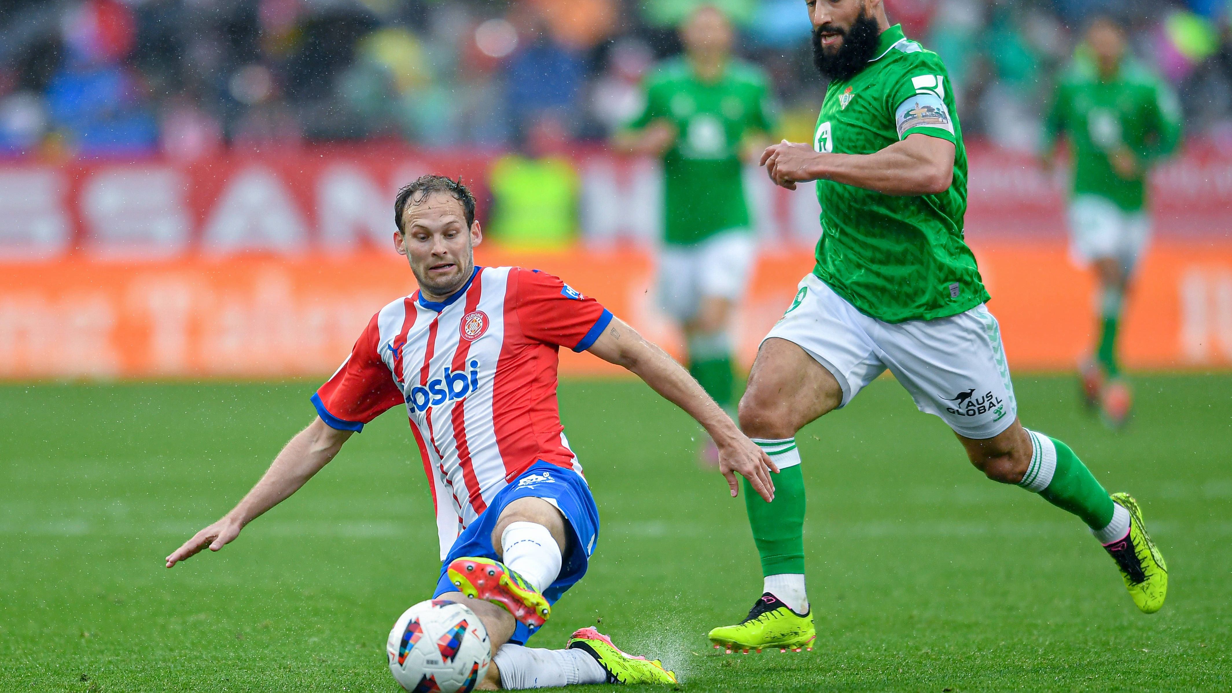 <strong>Spanien: FC Girona (3.)</strong><br>Fakt ist aber, dass der Klub lange ganz oben mitgespielt hat und nach 30 Spielen mit zehn und zwei Punkten Rückstand auf Real Madrid und den FC Barcelona Dritter ist. Die Champions League dürfte 2024/25 das nächste Kapitel der Erfolgsgeschichte werden. Zu der gehört übrigens auch, dass jemand wie Daley Blind nach seinem Horror-Halbjahr beim FC Bayern mit nunmehr 34 noch einmal durchstartet.
