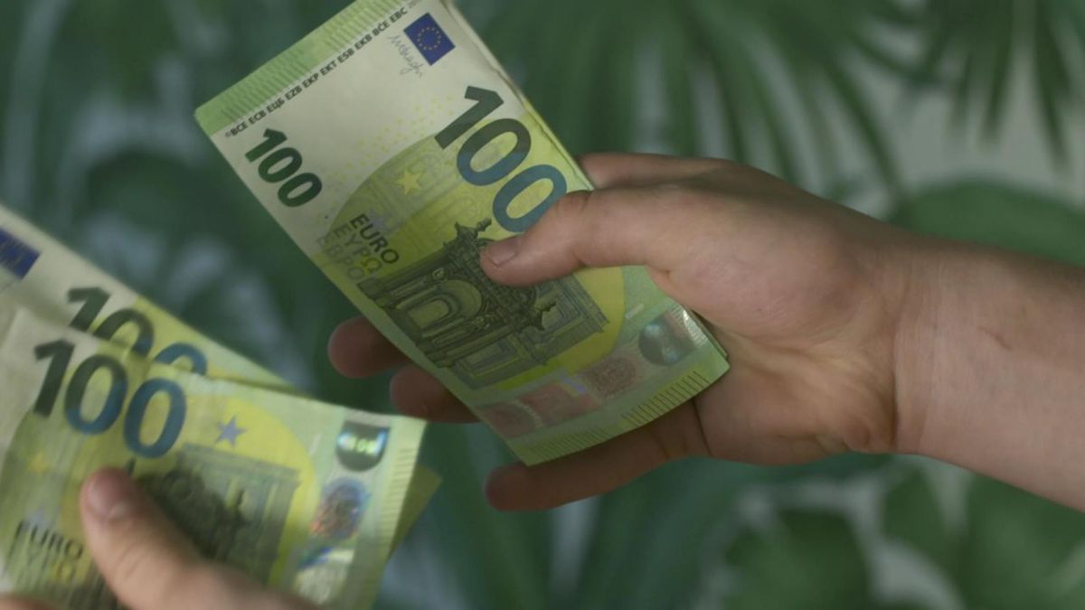 Geld Bedingungsloses Grundeinkommen 57857578_65644742_00-01-00-14