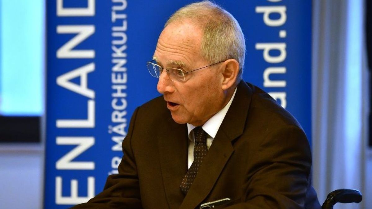 Schäuble gibt im Fall Özil dem DFB die Hauptschuld