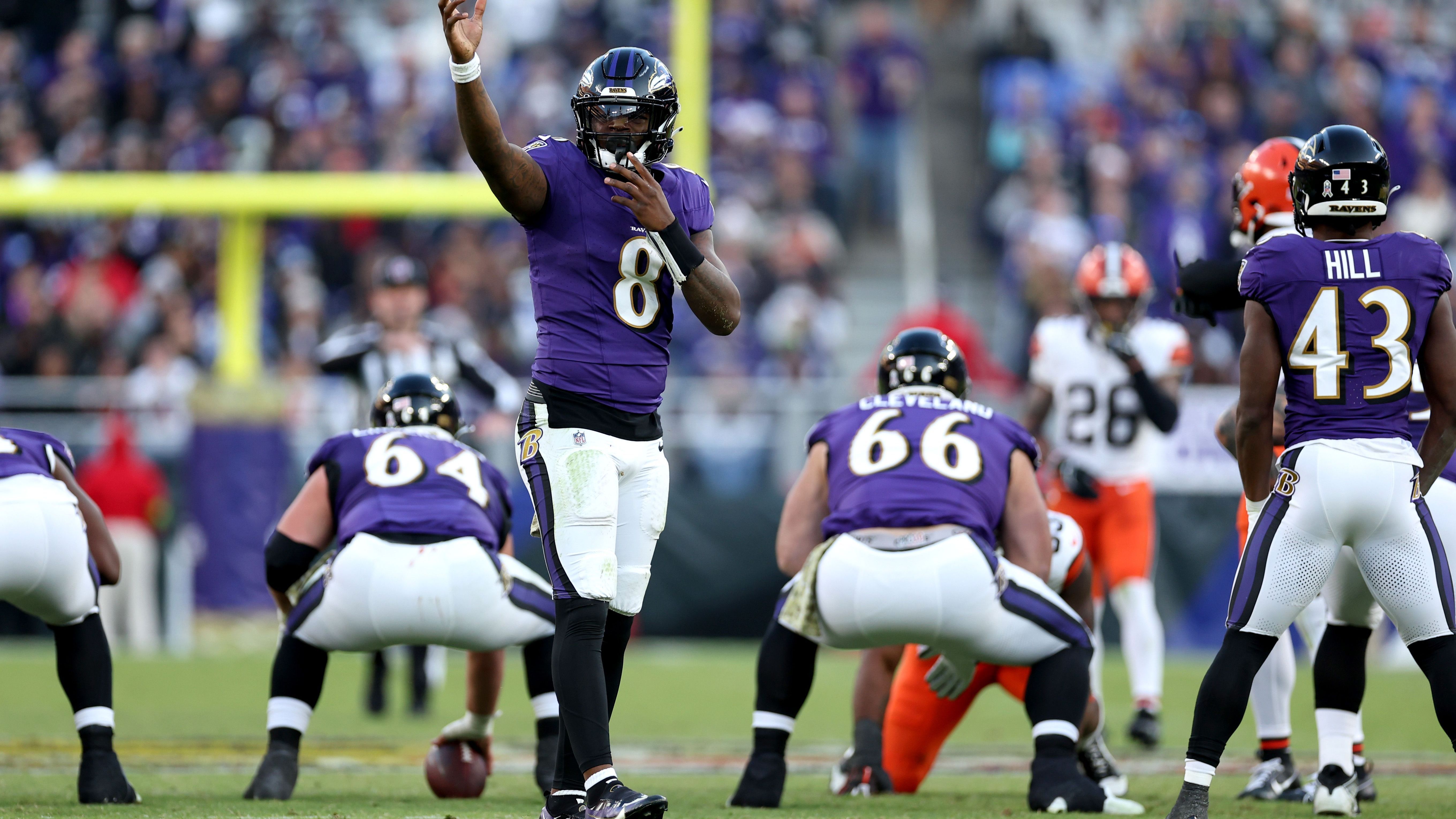 <strong>Baltimore Ravens</strong><br>Offense:<br>Passing Yards - 207,8 pro Spiel<br>Rushing Yards - 154,9&nbsp;pro Spiel<br>Overall Yards - 362,7&nbsp;pro Spiel<br>Punkte - 27&nbsp;pro Spiel<br>Defense:<br>Passing Yards - 173,1&nbsp;pro Spiel<br>Rushing Yards - 100,5&nbsp;pro Spiel<br>Overall Yards - 242,7&nbsp;pro Spiel<br>Punkte - 18,9 pro Spiel