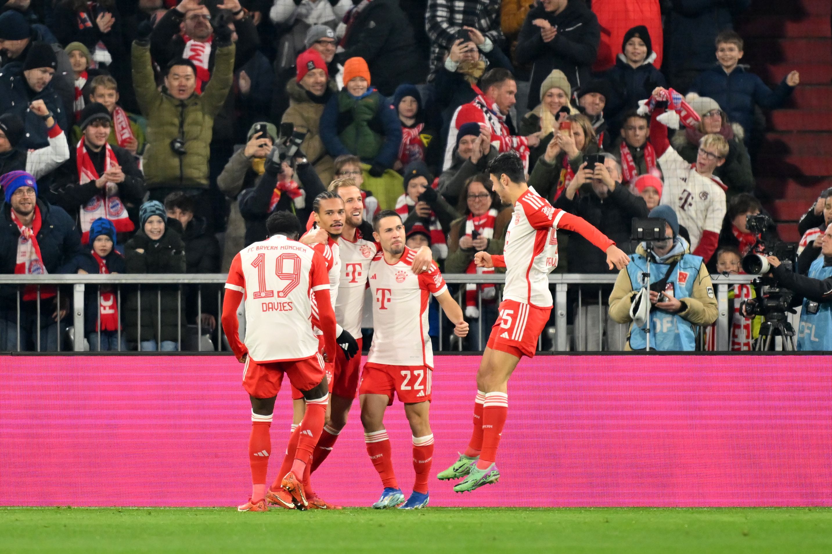 Einzelkritik Zum FC Bayern Vs. VfB Stuttgart - Die Noten Zu Beiden Teams