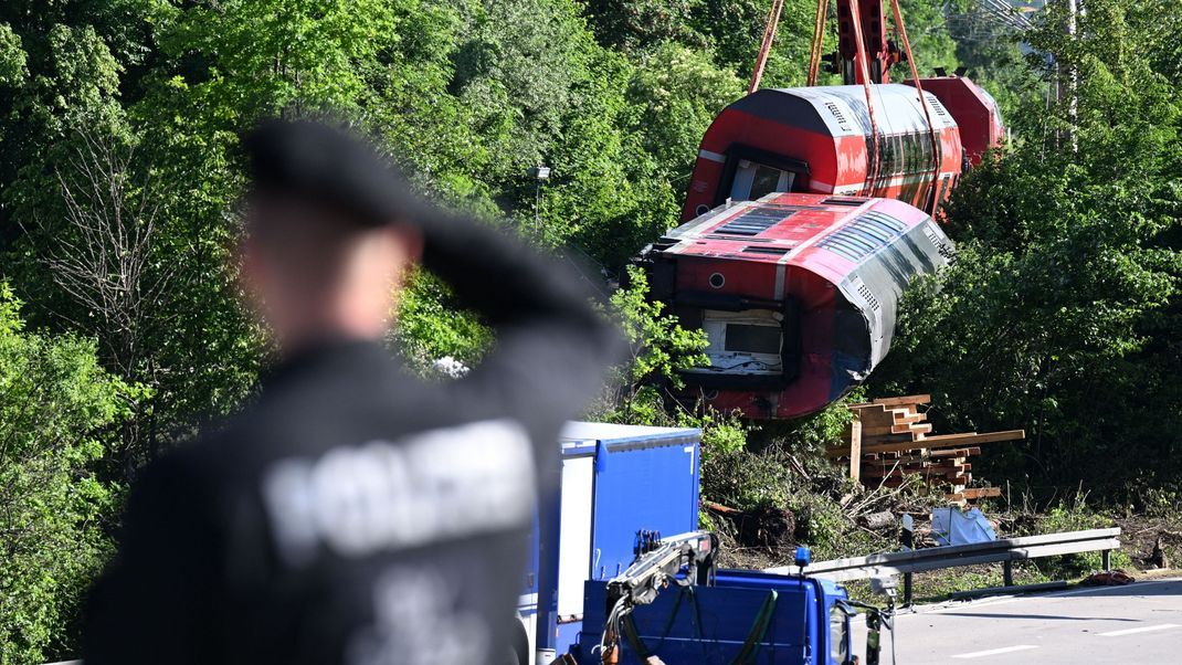 Bei der Entgleisung einer Regionalbahn in Garmisch-Partenkirchen waren Anfang Juni 2022 fünf Menschen gestorben.