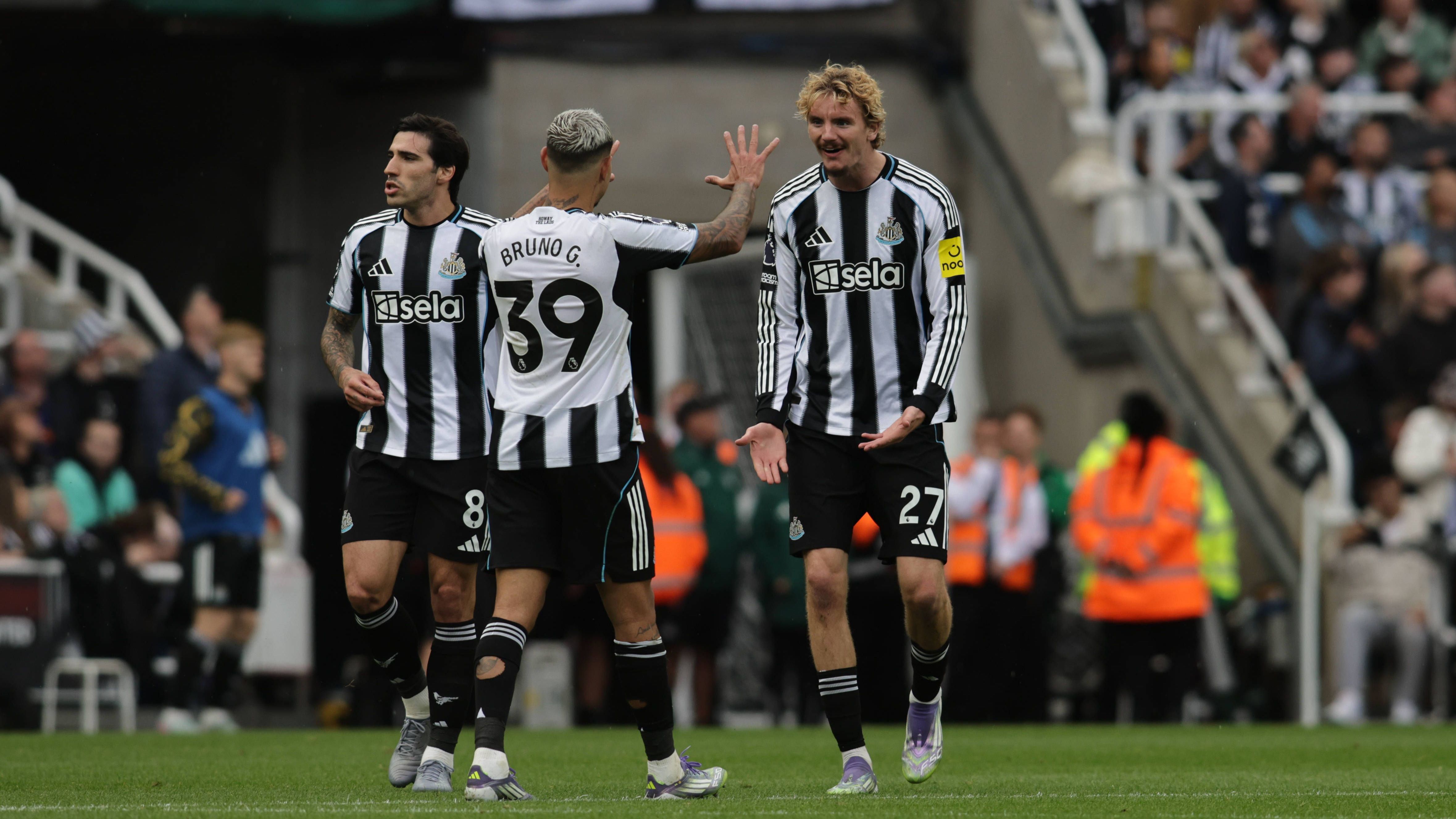 <strong>12. Newcastle United</strong><br><strong>Kadermarktwert:</strong> 659,05 Millionen Euro<br><strong>Wertvollster Spieler:</strong> Bruno Guimaraes, 27 Jahre, Defensives Mittelfeld, 80 Millionen Euro Marktwert (Bild: Rückennummer 39)