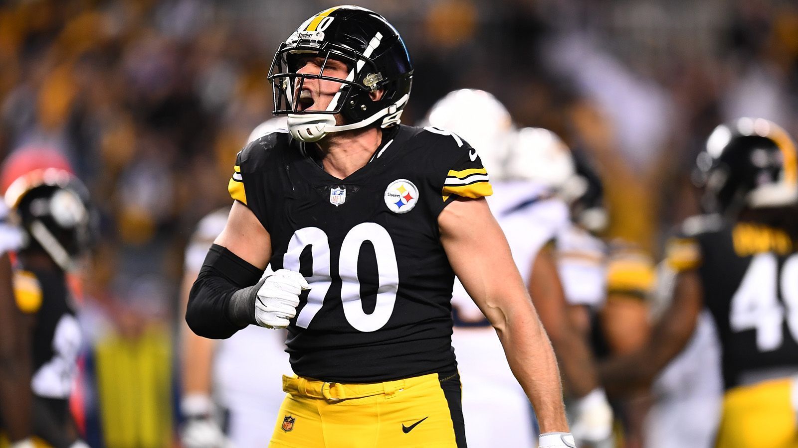 
                <strong>Platz 93: T.J. Watt</strong><br>
                Position: LinebackerTeam: Pittsburgh SteelersPlatzierung im Vorjahr: nicht dabei
              