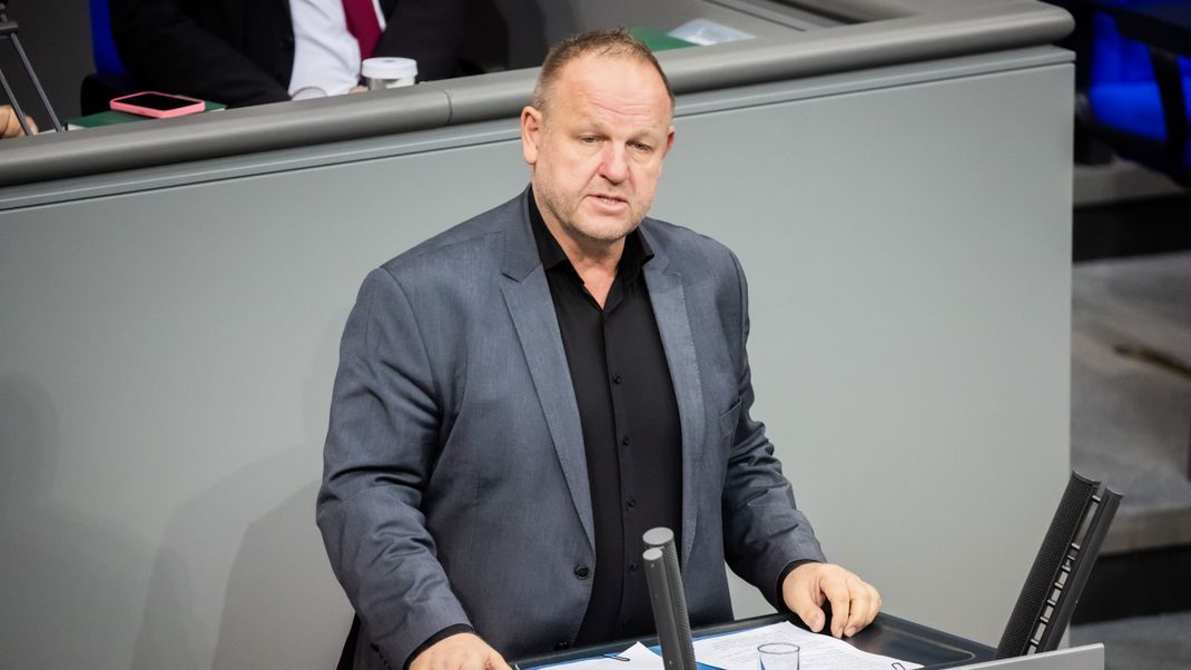 Kay-Uwe Ziegler (AfD) spricht im Plenum des Deutschen Bundestages. 