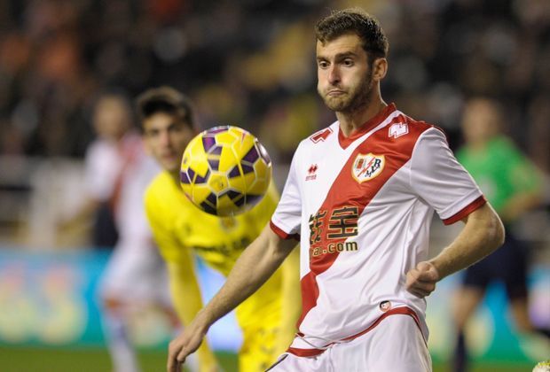 
                <strong>Leo Baptistao (Rayo Vallecano)</strong><br>
                Auch der Name Leo Baptistao soll bei Dortmund bereits gefallen sein. Der 22-jährige Mittelstürmer gilt als hochtalentiert und wurde in der vergangenen Saison von Atletico Madrid an Rayo Vallecano ausgeliehen und erzielte dort sieben Tore.
              