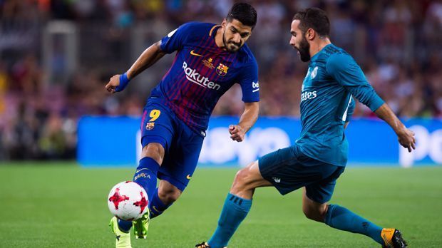 
                <strong>Luis Suarez (FC Barcelona)</strong><br>
                Luis Suarez: Viel gelingt nicht beim Uruguayer. Außer einer Kopfballchance in der zweiten Hälfte ist er im Sturmzentrum größtenteils abgemeldet. In der 75. Minute schindet er mit einer Schwalbe den Elfmeter zum 1:1. Die einen nennen es schlitzohrig, die anderen schlicht unfair. ran.de-Note: 4
              