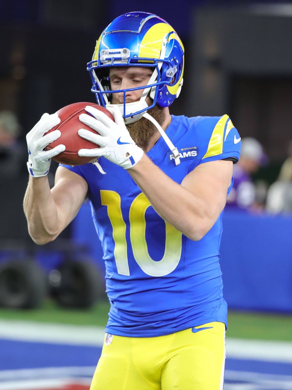 GLENDALE, AZ - JANUARY 13: Los Angeles Rams wide receiver Cooper Kupp (10) during the NFL, American Football Herren, USA AFC Wildcard Playoff game between the Minnesota Vikings and the Los Angeles ...