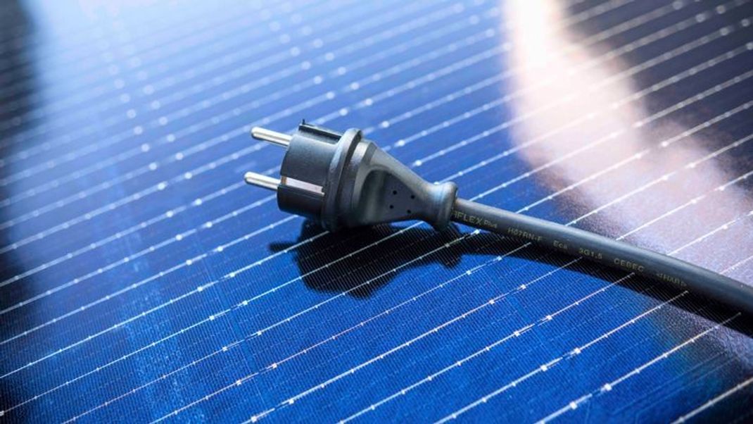 Solar-Boom: Rekorde bei Ausbau von Photovoltaikanlagen und Einspeisung von grünem Strom
