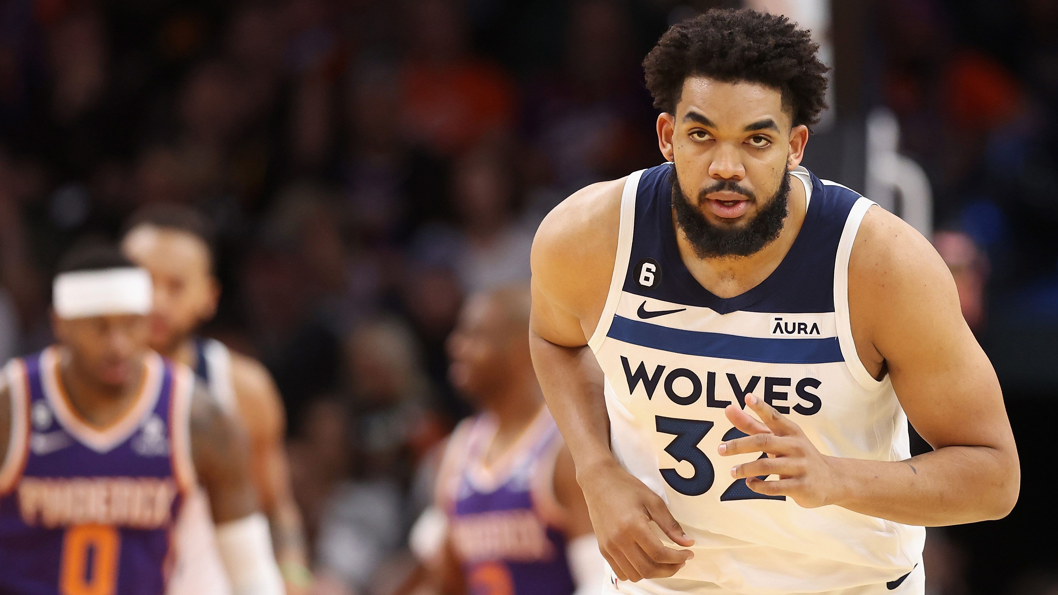 <strong>NBA - Platz 5 (geteilt): Karl-Anthony Towns</strong><br>
                222,6 Millionen US-Dollar für vier Jahre<br>Team: Minnesota Timberwolves<br>Vertragsbeginn: 2024