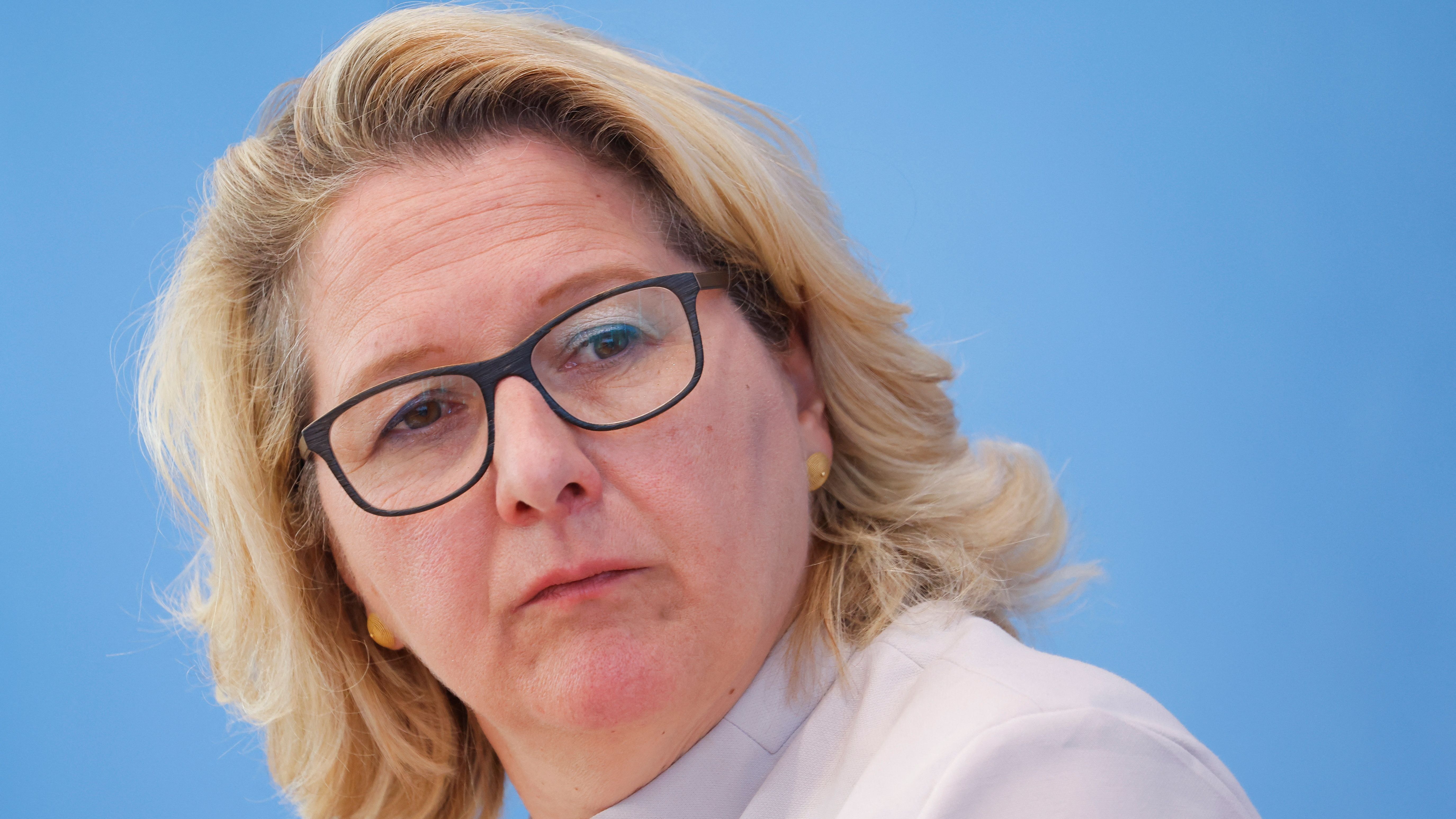 Bundesministerin für wirtschaftliche Zusammenarbeit und Entwicklung: Svenja Schulze (SPD).