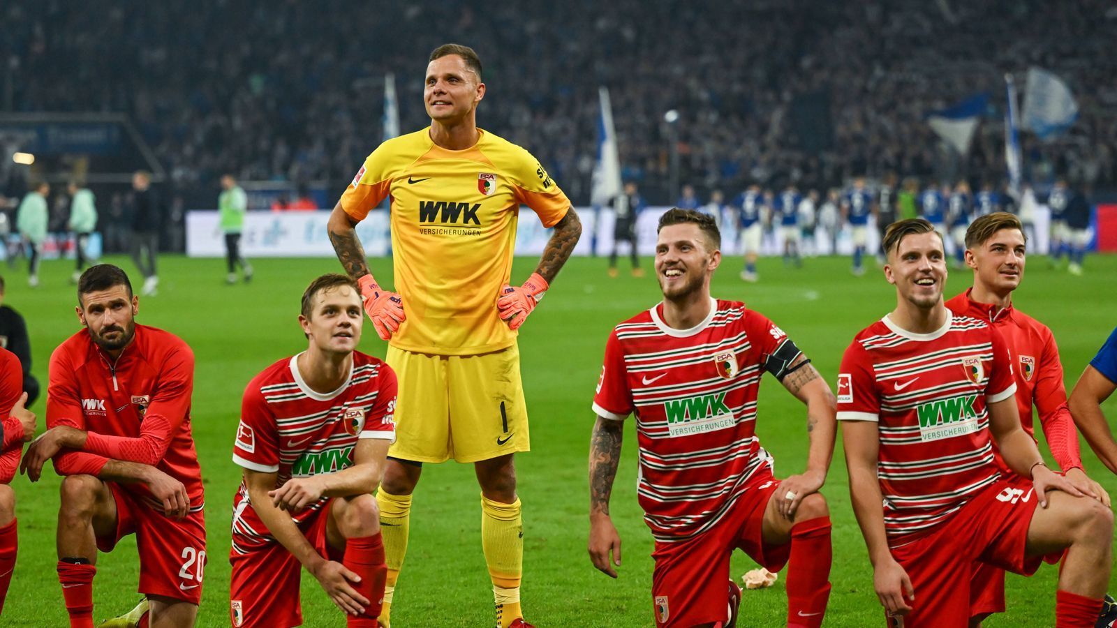 
                <strong>Platz 14 (geteilt): FC Augsburg</strong><br>
                Gesamt: 44,2 Millionen Euro&#x2022; national: 40,8 Millionen Euro<br>&#x2022; international: 3,4 Millionen Euro<br>
              