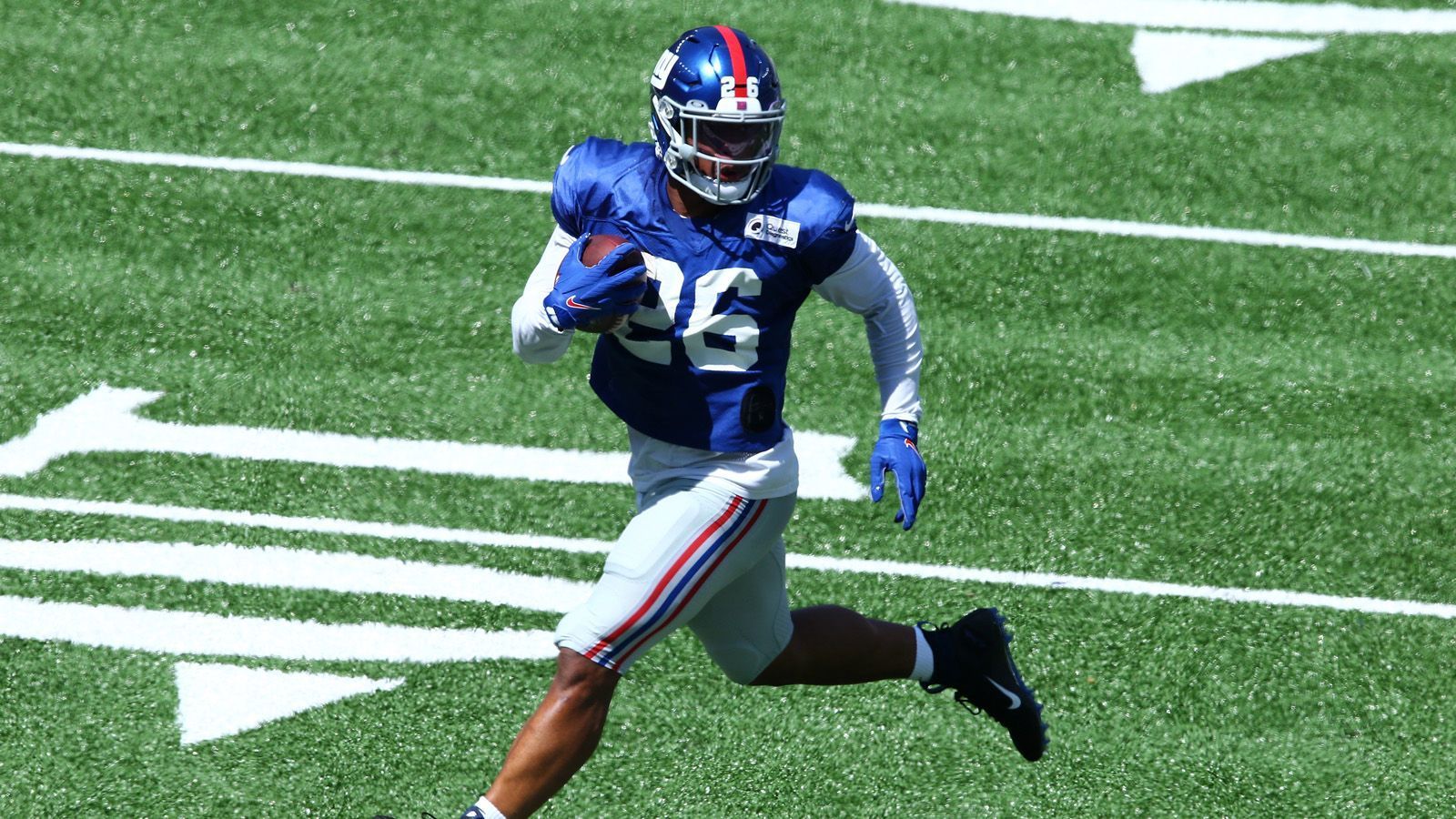 
                <strong>New York Giants</strong><br>
                Daniel Jones (QB), Saquon Barkley (RB), Blake Martinez (LB), Dalvin Tomlinson (DT), Jabrill Peppers (DB), Nate Ebner (S)
              