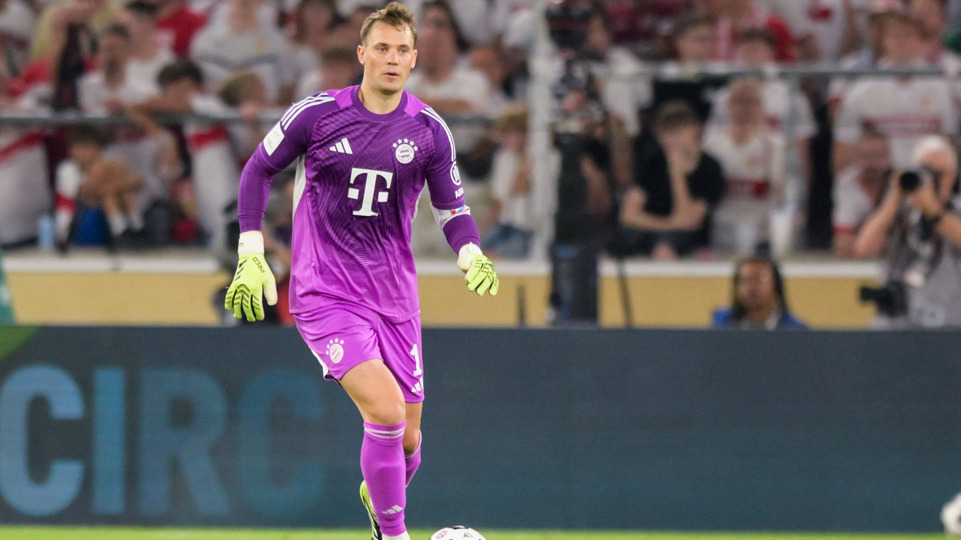 <strong>Manuel Neuer</strong><br>Der Torwart spielte eine bärenstarke WM und galt 2014 als stärkster Keeper der Welt. Nach dem Viertelfinal-Aus bei der EM 2024 erklärte Manuel Neuer seinen Rücktritt aus der DFB-Elf. Doch da er beim FC Bayern München in bestechender Form spielt, fordern zahlreiche Fans, dass Bundestrainer Julian Nagelsmann ihn zurückholt.