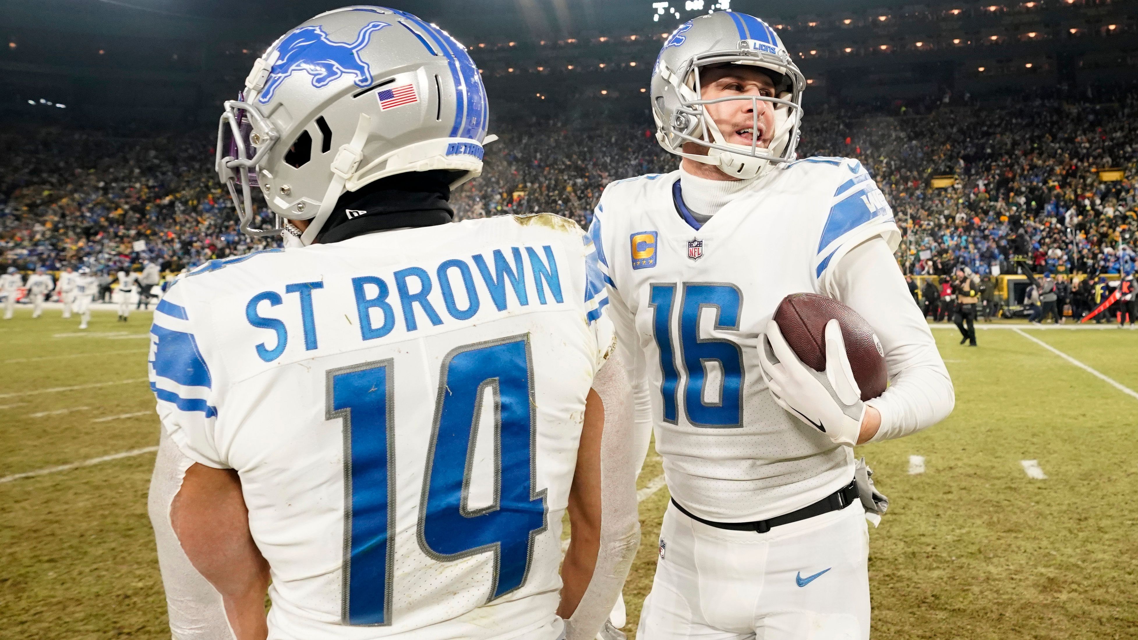 <strong>2. Detroit Lions: Jared Goff &amp; Amon-Ra St. Brown</strong><br>Vielleicht runzelt jetzt der eine oder andere von Euch die Stirn. Aber warum? Beide Jungs haben so toll und konstant geliefert, dass die Lions beiden Spielern einen neuen, hochdotierten Vertrag gegeben haben. Zudem sind sie im System eingespielt und mögen einander. Besser geht es kaum