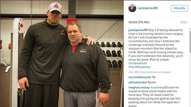 
                <strong>J.J. Watt ist zurück</strong><br>
                Freudige Nachrichten: J.J.Watt, der Defensive End der Houston Texans ist nach seiner OP wieder zurück beim Training. Vorher gönnte er sich aber auch noch ein bisschen Urlaub...
              