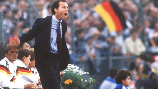 <strong>"Ich lass ihn hinten raus."</strong><br> (Auf die Frage, wie er als Trainer mit Druck umgehe)