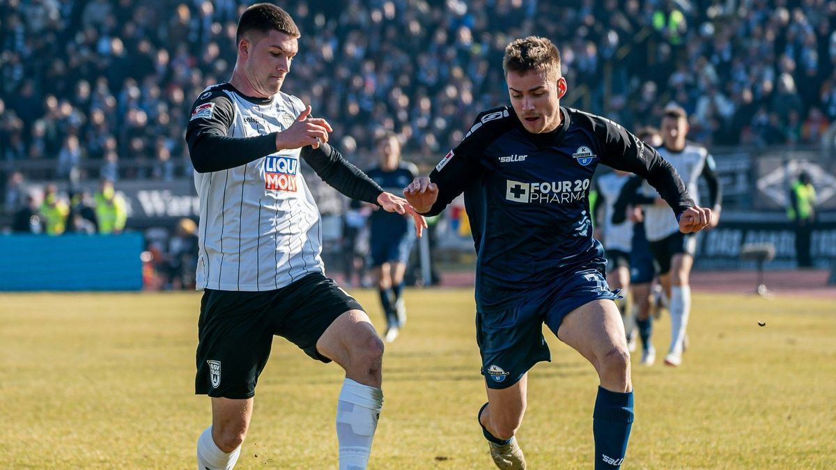 Filip Bilbija (r.) im Zweikampf mit Tom Gaal