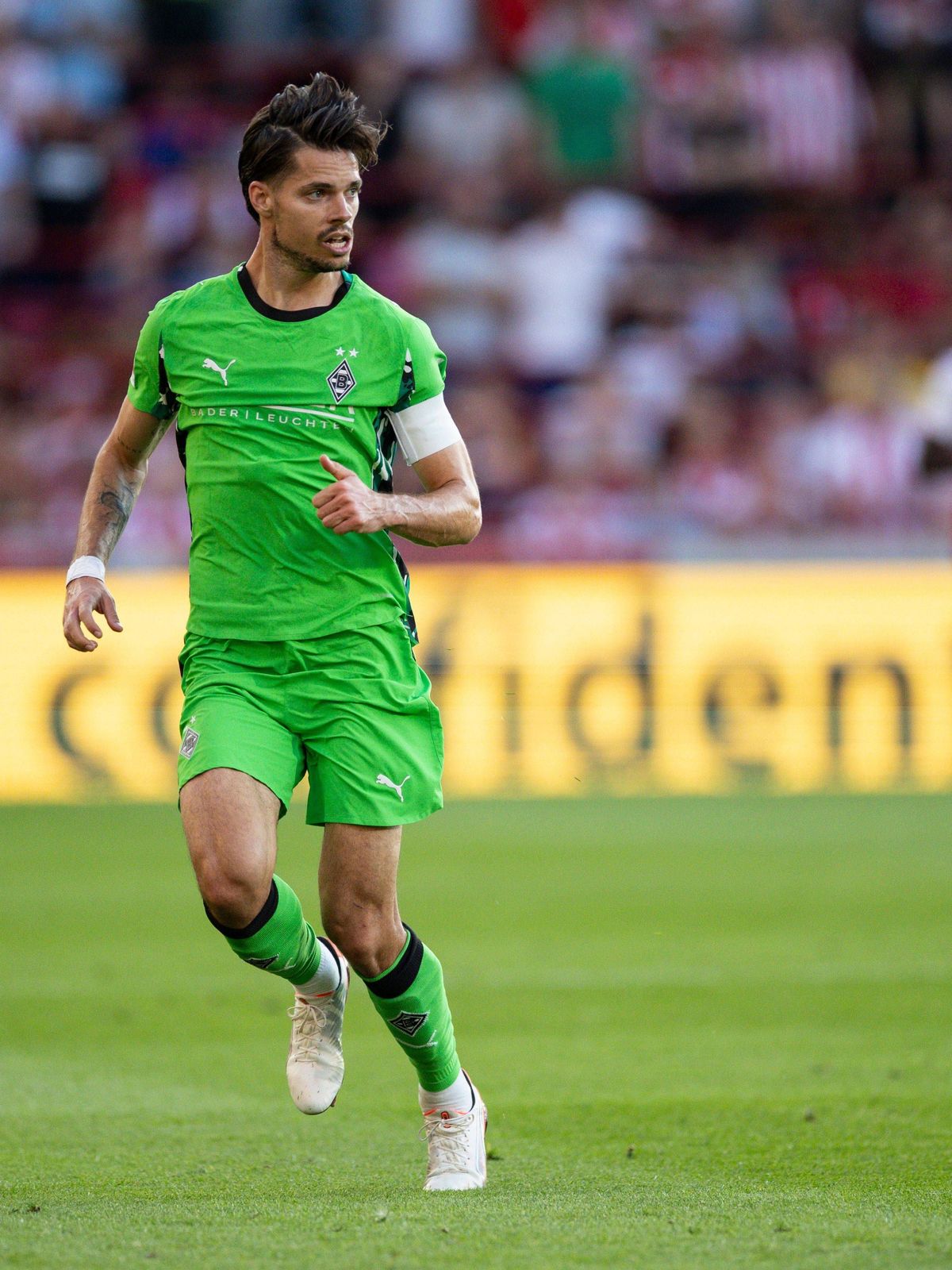 Julian Weigl of Borussia Monchengladbach Brentford v Borussia Monchengladbach, Pre Season Friendly, Football, Gtech Community Stadium, London, UK - 08 Aug 2025London Gtech Community Stadium United ...