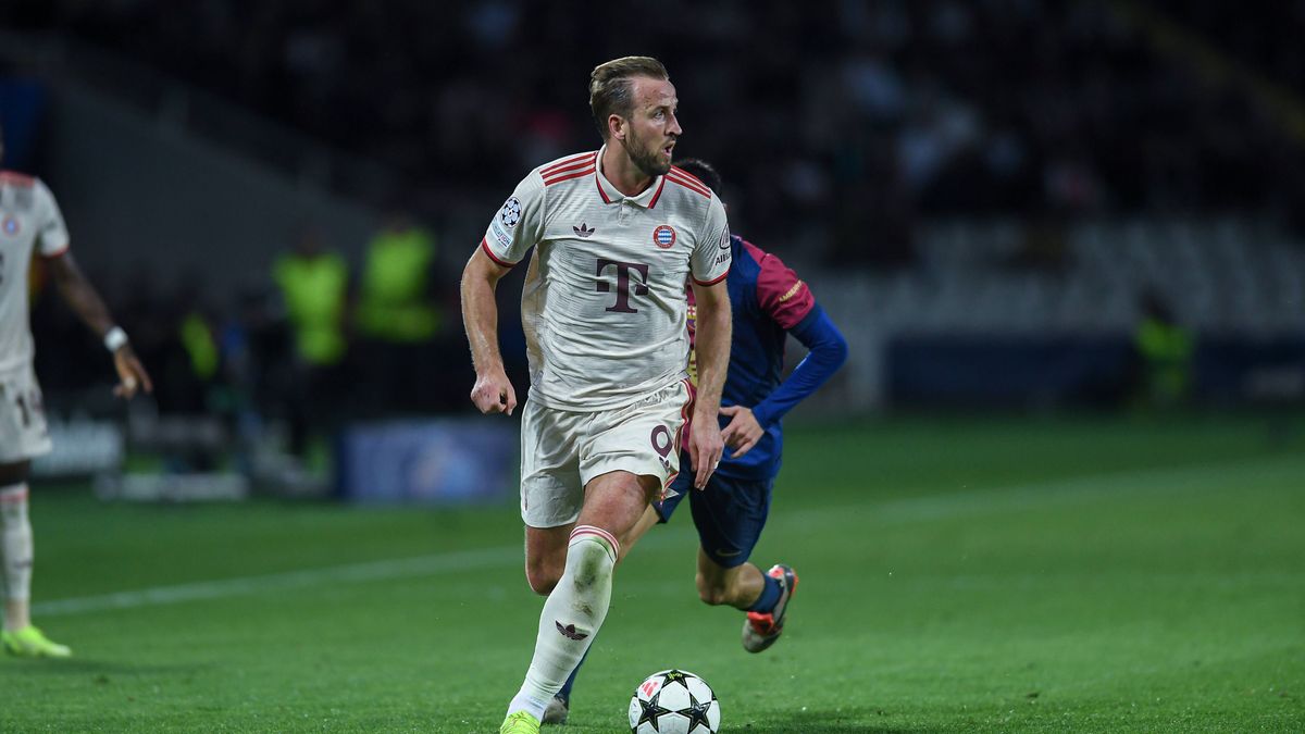 FC Barcelona, Barca v FC BAYERN MUNCHEN OLIMPIC STADIUM LLUIS COMPANYS. MONTJUIC,BARCELONA. OCTOBER 23,2024 FC BARCELONA vs FC BAYERN MUNCHEN October 23,2024 Harry Kane (9) of FC Bayern München dur...