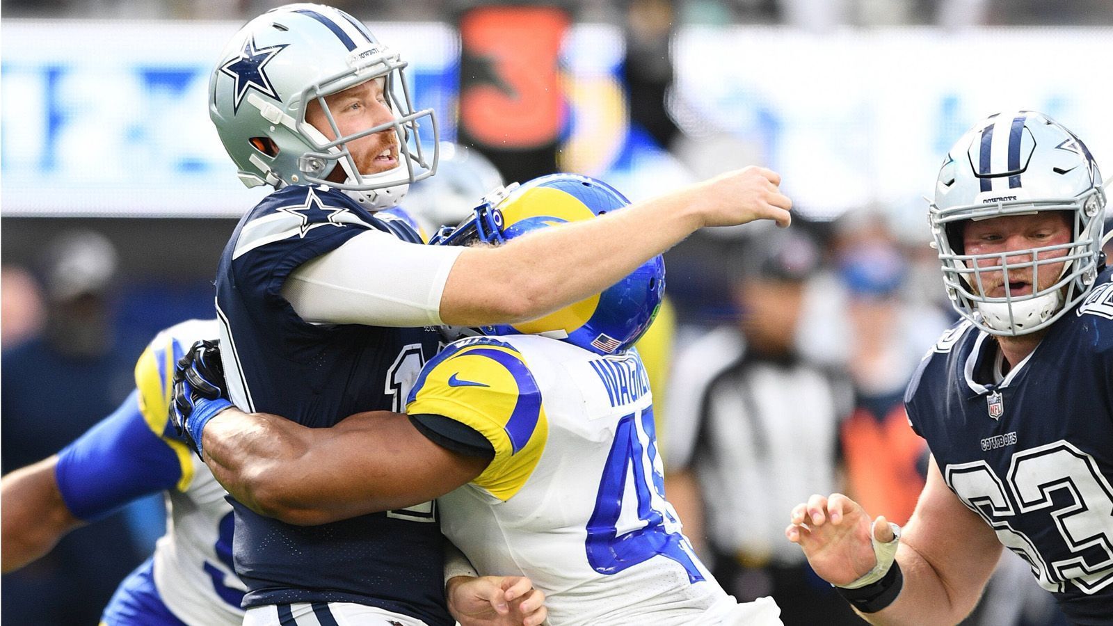 
                <strong>Dallas Cowboys</strong><br>
                Die Dallas Cowboys sollen bereits vergangene Offseason Interesse an Bobby Wagner gezeigt und Defensive Coordinator Dan Quinn sogar direkt mit ihm gesprochen haben. Mit Quinn gewann Wagner damals in Seattle zusammen den Super Bowl, kennt ihn also bereits gut und weiß, wie man in seinem System spielt. Die Cowboys haben zudem mit Leighton Vander Esch, Anthony Barr und Luke Gifford drei kommende Free Agents. Sollte einer der drei nicht gehalten werden, dürfte Wagner ein ernstzunehmender Kandidat werden.
              