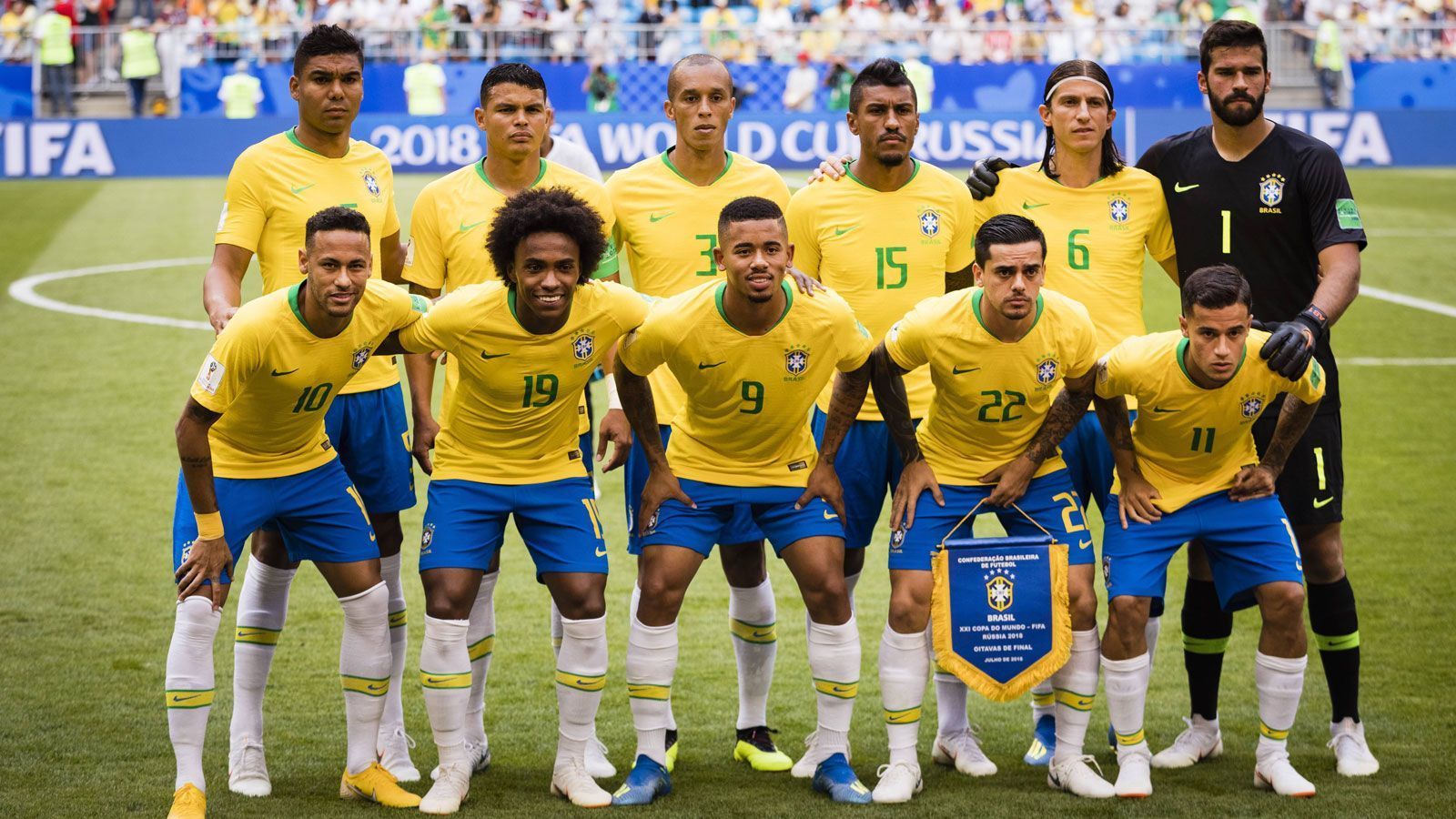 
                <strong>Brasilien gegen Mexiko in der Einzelkritik</strong><br>
                Brasilien steht nach einem 2:0 gegen Mexiko im Viertelfinale der WM. Wir haben Neymar und Co. benotet.
              