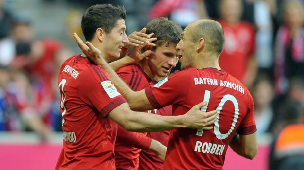 
                <strong>FC Bayern München</strong><br>
                FC Bayern München: Das bislang beste Heimteam Europas kommt aber aus der Bundesliga. Mit sieben Siegen in sieben Spielen in der Allianz Arena sammelte der Tabellenführer bislang 21 Punkte vor eigenem Publikum. Die beeindruckende Tordifferenz: 28:3 Treffer. 
              