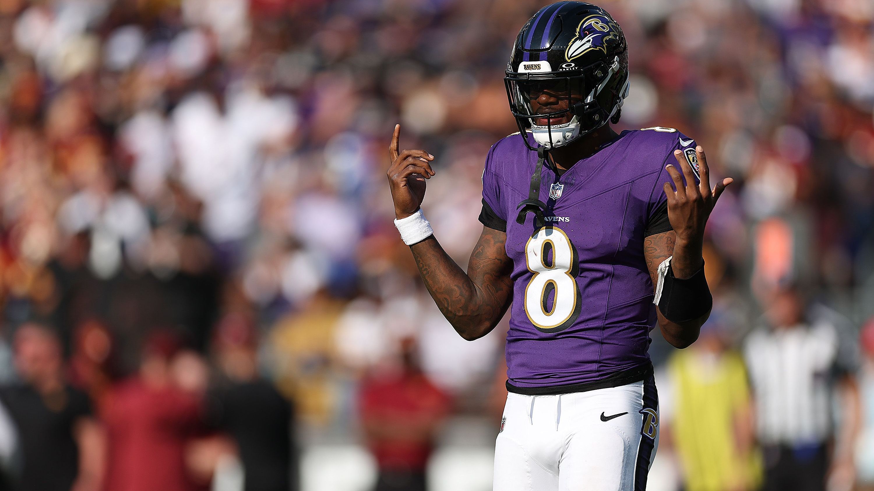 <strong>Platz 14: Lamar Jackson (Baltimore Ravens)</strong><br> Durchschnittsgehalt: 52.000.000 US-Dollar<br> Kosten pro Yard Raumgewinn 2024: 26.915 US-Dollar (1.932 Yards)<br> Kosten pro Touchdown: <strong>4.333.333 US-Dollar</strong> (12 TDs)