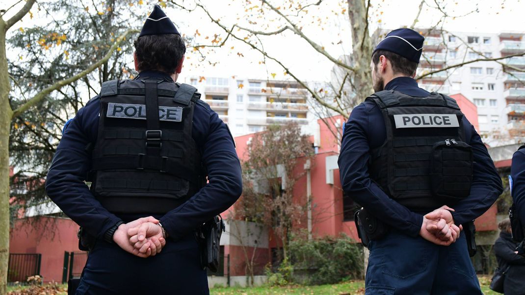 Die französische Polizei konnte den Aufenthaltsort des Mannes ermitteln (Symbolbild).