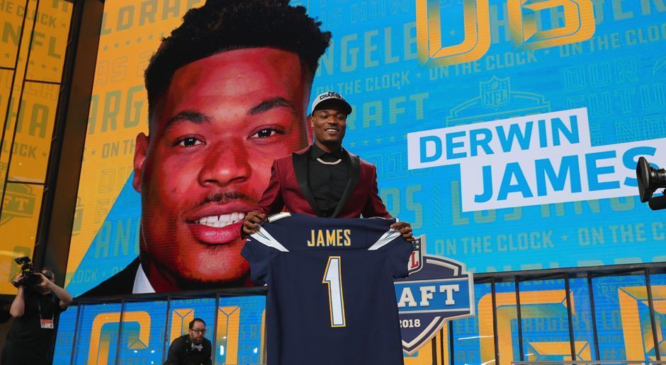 
                <strong>17. Pick - Los Angeles Chargers: S Derwin James</strong><br>
                Vierjahresvertrag über 12.390.000 US-Dollar, davon 7.100.000 US-Dollar Signing-Bonus
              