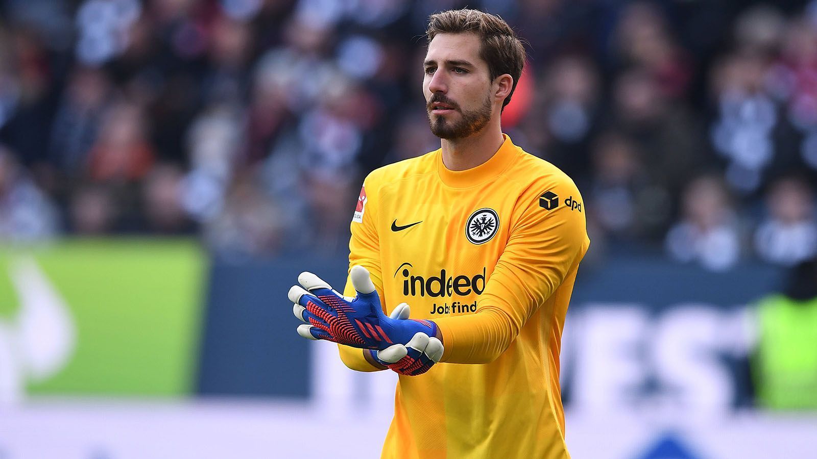 
                <strong>Tor: Kevin Trapp (Eintracht Frankfurt) </strong><br>
                Beim 2:1-Hinspielsieg der Frankfurter beim FC Bayern hielt Trapp alles, was es zu halten gab. Trapp könne somit die Bayern-Offensive zur Verzweiflung bringen, so Matthäus. 
              