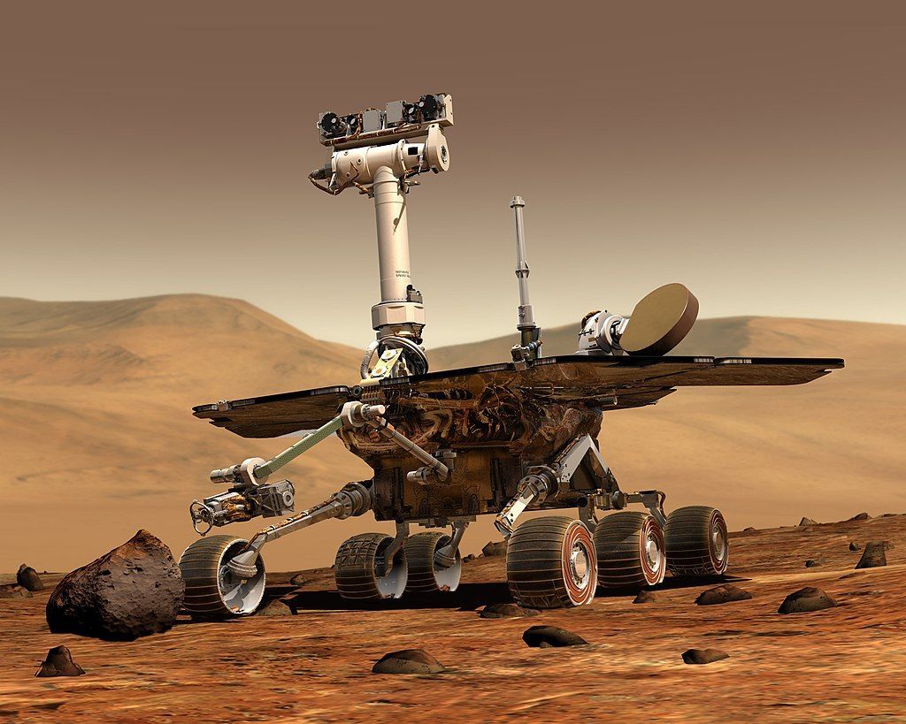 Die Zwillinge "Spirit" und "Opportunity" waren 2004 die ersten echten "Geologen" auf dem Mars. Obwohl sie nur 3 Monate fahren sollten, arbeitete "Spirit" 7 und "Opportunity" sogar 15 Jahre und fuhr dabei 45 Kilometer ab.