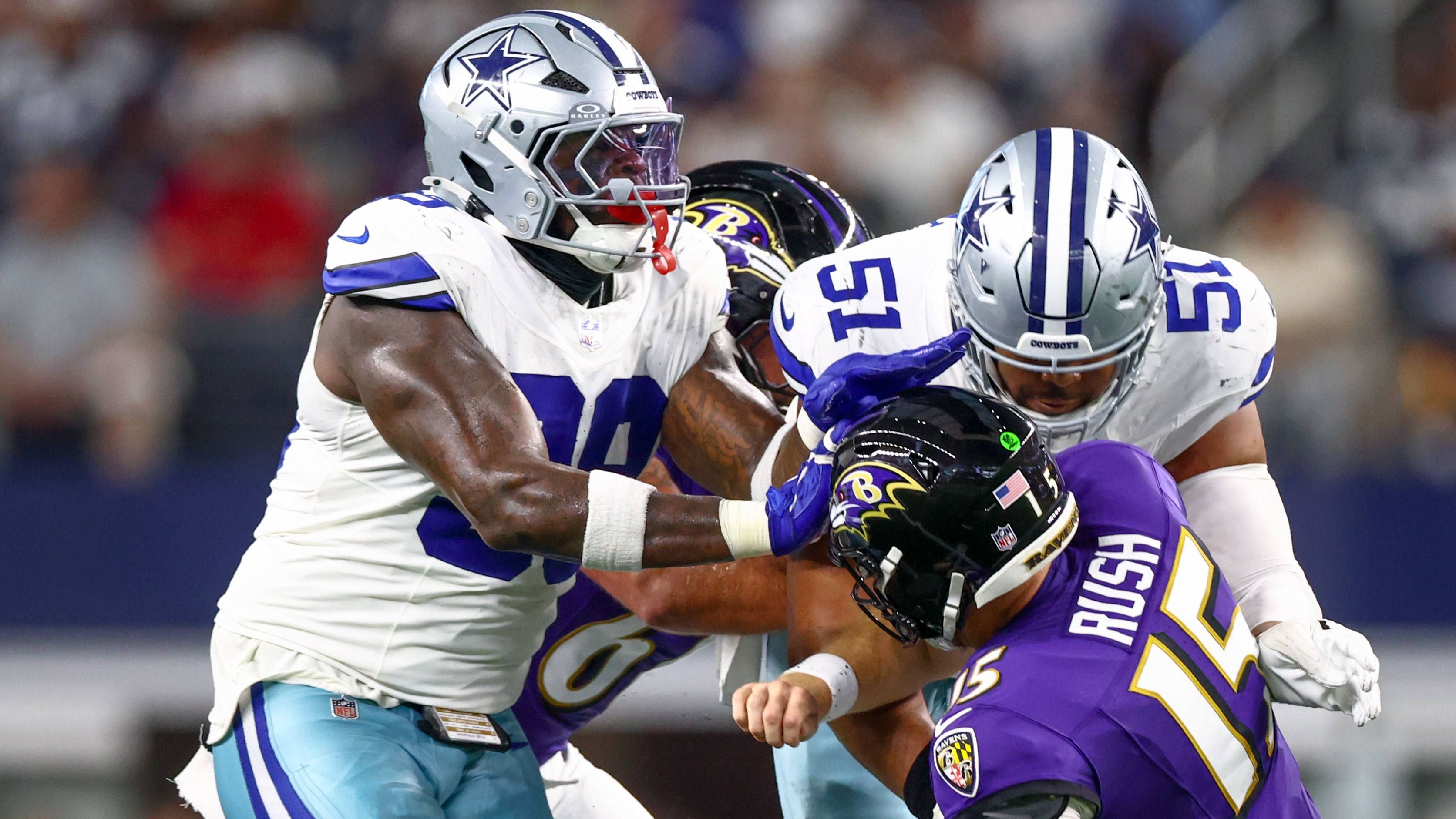 <strong>Perrion Winfrey (Dallas Cowboys)</strong><br>Beim NFL-Saisonstart gegen die Philadelphia Eagles müssen die Dallas Cowboys auf Defensive Tackle Perrion Winfrey verzichten. Der 25-Jährige fällt laut "NFL Network" aus, nachdem er sich Ende August im Training am unteren Rücken verletzt hatte. Gut für die Cowboys: Cornerback Trevon Diggs und Offensive Tackle Tyler Guyton sind wieder fit.