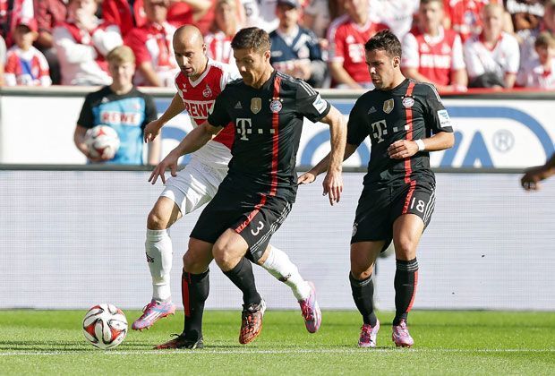 
                <strong>Xabi Alonso (FC Bayern)</strong><br>
                Xabi Alonso stellt beim 2:0-Erfolg von Bayern München in Köln mit 204 Ballkontakten einen Bundesliga-Rekord auf. Seit Einführung der Datenbank im Jahr 1999 hatte noch niemand so viele Ballkontakte in einem Spiel.
              